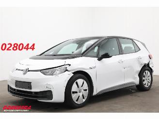 Damaged car Volkswagen ID.3 Pro 58 kWh ACC 360° 24.067 km! 2023/2