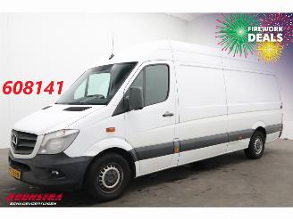 skadebil bedrijf Mercedes Sprinter 316 CDI MAXI Navi Airco Cruise Camera SHZ PDC 2018/4