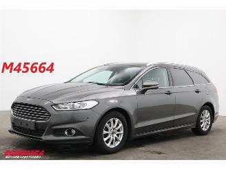 Schadeauto Ford Mondeo Wagon 2.0 TDCi 150 PK Aut. Trend Navi Clima Cruise SHZ PDC 2015/11