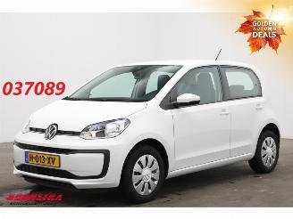 skadebil auto Volkswagen Up! 1.0 BMT move up! 5-DRS Airco Bluetooth 43.420 km! 2020/6