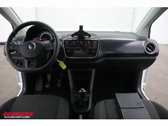 Volkswagen Up! 1.0 5-DRS Bluetooth Airco 28.224 km! picture 10
