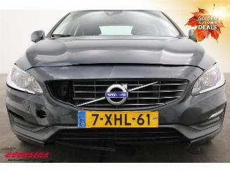 Volvo V-60 1.6 D2 Momentum Schuifdak Navi Clima Cruise PDC AHK picture 11