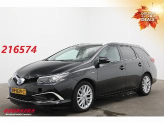 Avarii autoturisme Toyota Auris Touring Sports 1.8 Hybrid Executive Navi Clima Cruise Camera SHZ PDC AHK 2015/12