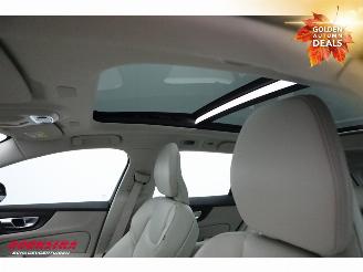 Volvo V-60 2.0 B3 Momentum Pano LED ACC H/K Leder LRHZ Camera picture 17