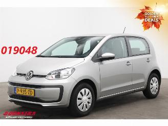krockskadad bil auto Volkswagen Up! 1.0 5-DRS Airco Bluetooth 34.063 km! 2022/7