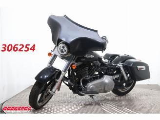 krockskadad bil motor Harley-Davidson  FLD Switchback LED 4.794 Miles! 2013/1