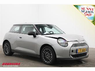 Mini Cooper SE Electric 54.2 kWh 218 PK LED Navi Cruise Camera picture 2