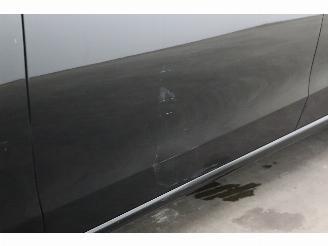 Mercedes C-klasse Estate 300 e LED ACC 360° SHZ picture 10
