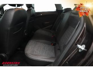 Opel Astra Sports Tourer 1.4 Turbo Business + picture 17