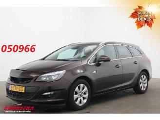 Avarii autoturisme Opel Astra Sports Tourer 1.4 Turbo Business + 2014/5