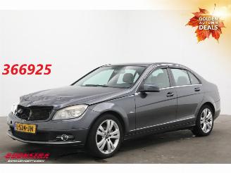 Vaurioauto  passenger cars Mercedes C-klasse 220 CDI Aut. BlueEff. Leder Navi Clima Cruise PDC Euro 5 2009/7