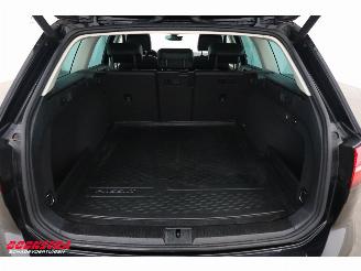 Volkswagen Passat Variant 1.4 TSI DSG Highline Pano ACC Virtual Leder ErgoComf. SHZ Camera AHK picture 24
