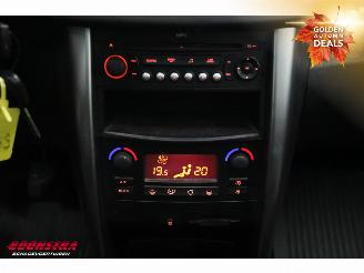 Peugeot 207 SW Outdoor 1.6 VTi Pano Leder Clima Cruise AHK 177.080 km! picture 15