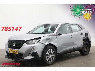 Damaged car Peugeot 2008 1.2 PureTech Active Bluetooth Airco Cruise PDC 47.563 km! 2022/12