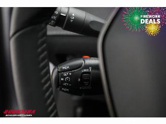 Peugeot 2008 1.2 PureTech Active Bluetooth Airco Cruise PDC 47.563 km! picture 24