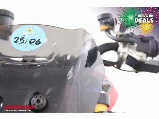 Ducati Streetfighter V4 S Corse ABS LED Heizgriffe picture 21