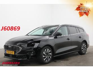 Damaged car Ford Focus 1.0 EcoBoost Hybrid Titanium Navi Clima Cruise Camera LRHZ SHZ 2022/6
