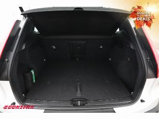 Volvo XC40 2.0 B3 Core Navi Clima Carplay Sportzetels picture 26