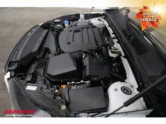 Volvo XC40 2.0 B3 Core Navi Clima Carplay Sportzetels picture 10