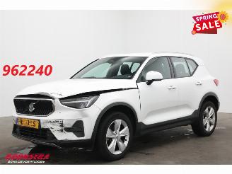 Damaged car Volvo XC40 2.0 B3 Core Navi Clima Carplay Sportzetels 2022/10