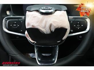 Volvo XC40 2.0 B3 Core Navi Clima Carplay Sportzetels picture 19