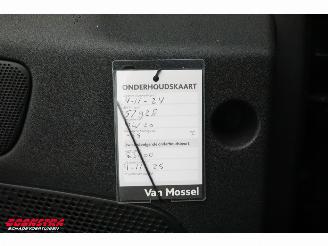 Peugeot 208 1.2 PureT. Signature Navi Camera Carplay Airco Cruise picture 22