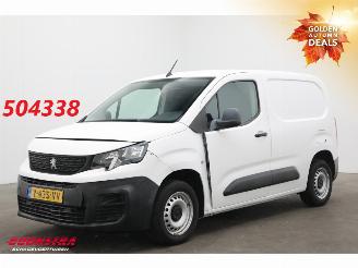 krockskadad bil bedrijf Peugeot Partner 1.6 BlueHDI Pro Airco Cruise Schuifdeur Trekhaak 2019/6