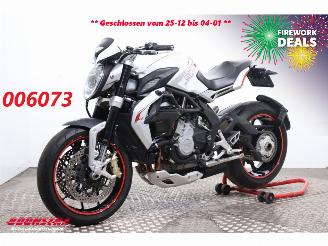 voitures motocyclettes  MV Agusta Brutale Dragster 800 ABS Lap Timer Quickshift 19.101 km! 2015/3