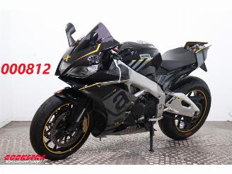 krockskadad bil motor Aprilia RSV4 R Austin Racing 2011/4