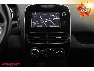 Renault Clio 0.9 TCe Intens Navi Clima Cruise LMV AHK Org. NL picture 17