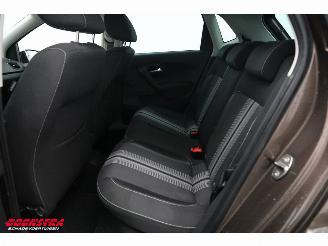 Volkswagen Polo 1.2 TSI Comfortline Navi Airco Cruise SHZ LMV picture 19