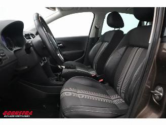 Volkswagen Polo 1.2 TSI Comfortline Navi Airco Cruise SHZ LMV picture 18
