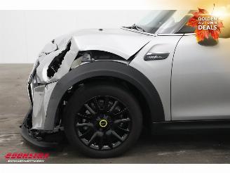 Mini Cooper SE Camden Edition 33 kWh LED Navi Clima Cruise SHZ PDC picture 13