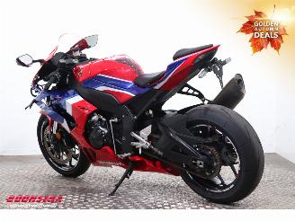 Honda CBR 1000 RR-R Fireblade Akrapovic ABS LED picture 4