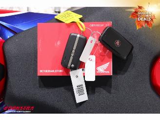 Honda CBR 1000 RR-R Fireblade Akrapovic ABS LED picture 26