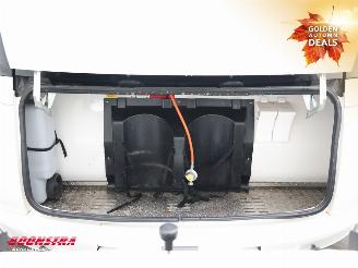 Hobby  495 UL Premium Mover Rondzit Single Beds Middenkeuken picture 25