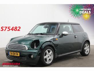 skadebil auto Mini Mini 1.6 Cooper Chili Airco LMV 2008/4