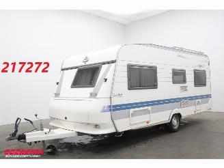 skadebil caravan Hobby  495 Excellent Mover Frans Bed Rondzit 2002/3