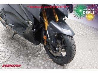 Yamaha  T-Max 530 Black Max Akrapovic picture 13