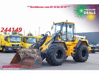 krockskadad bil auto JCB Xc-70 434S SHZ LSD BY 2009 2009/6