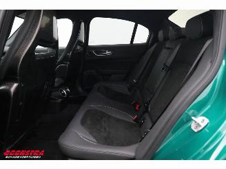 Alfa Romeo Giulia 2.9 V6 Quadrifoglio 520 PK Facelift! Carbon ACC LED Camera H/K 11.487 km! picture 15