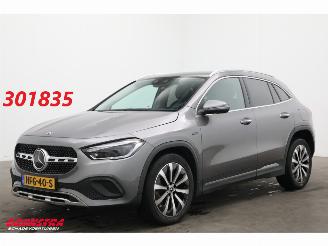 krockskadad bil auto Mercedes GLA 250 e LED ACC HUD Memory 360° Burmester 39.281 km! 2021/6