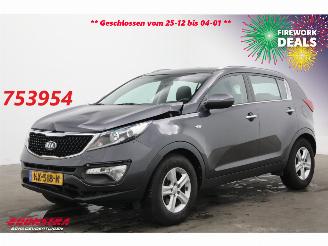 Coche accidentado Kia Sportage 1.6 GDI X-treme ComfortLine Navi Clima Cruise Camera AHK 2016/1
