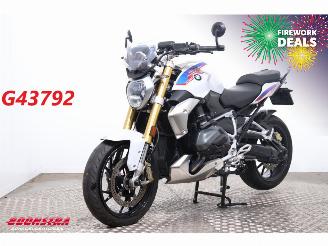 krockskadad bil motor BMW R 1250 R 3X Pakket Cruise Heizgriffe LED 15.188 km! 2020/11