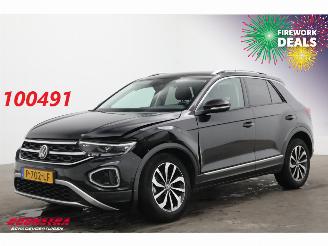 uszkodzony samochody osobowe Volkswagen T-Roc 1.5 TSI DSG Style LED ACC Navi Clima Camera SHZ AHK 2022/4