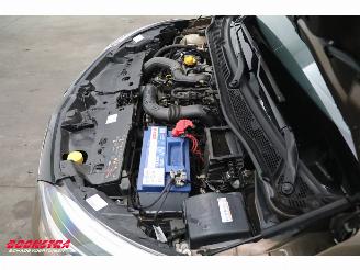 Renault Captur 1.2 TCe Edition One Aut. LED Leder Navi Clima Cruise Camera SHZ AHK 85.440 km! picture 8