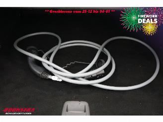 BMW 3-serie 330e Schuifdak 360° LED Cruise SHZ 4.216 km! picture 31