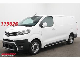 skadebil bedrijf Toyota Proace 2.0 D-4D Navi Clima Cruise PDC AHK 2018/5