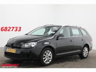Unfallwagen Volkswagen Golf 1.2 TSI Comfort BlueMotion Navi Clima Cruise PDC 2013/1