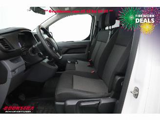 Toyota Proace 1.5 D-4D Cool Long 9-Pers. Airco Cruise picture 9